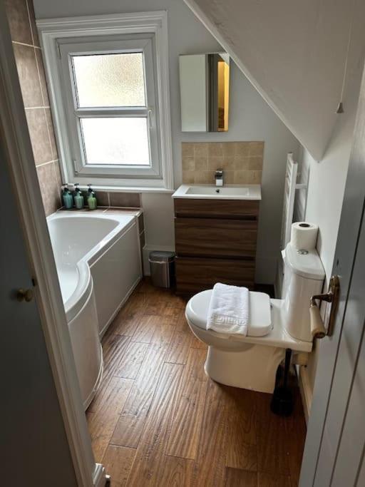 High Wycombe Centre- 2 Bed Flat Apartment Ngoại thất bức ảnh